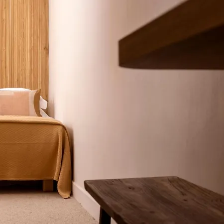 Joe M Hotel